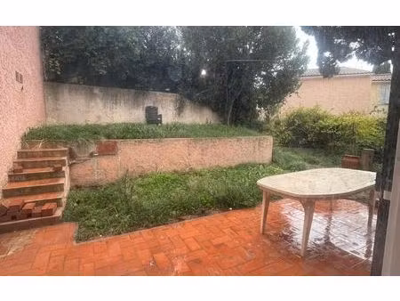 location maison  m² t-4 à istres  1 200 €