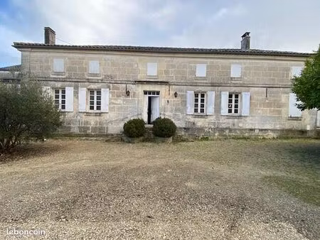 location maison charentaise