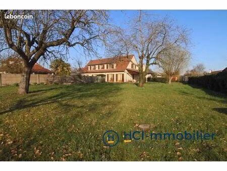 propriété 9 pièces 193 m²