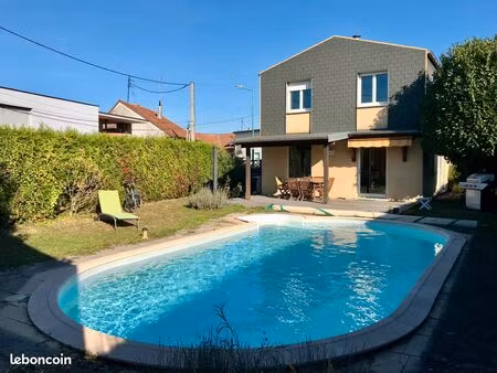 maison avec piscine à sausheim