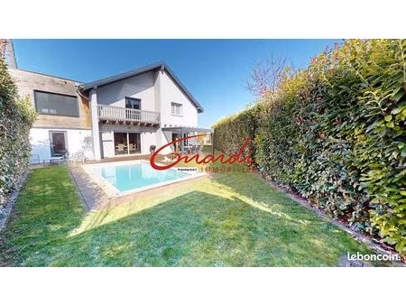 maison 7 pièces 163 m²