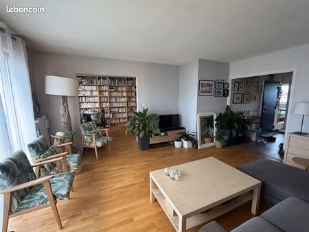 aux portes de nancy - appartement dernier étage - 91 m² traversant très lumineux - volumes