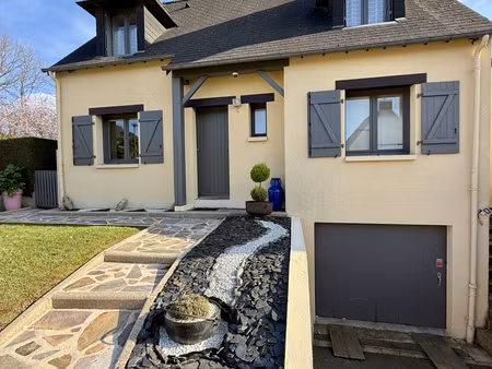 maison 5/6 pièces montreuil-le gast