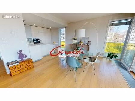 appartement 4 pièces 100 m²