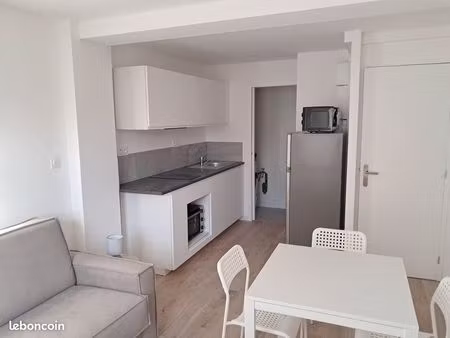 studio meublé à louer