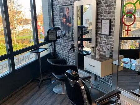 local 101 m² lesneven