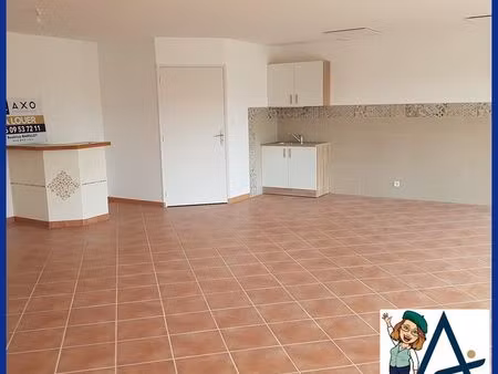 local commercial 70 m² saint laurent des autels