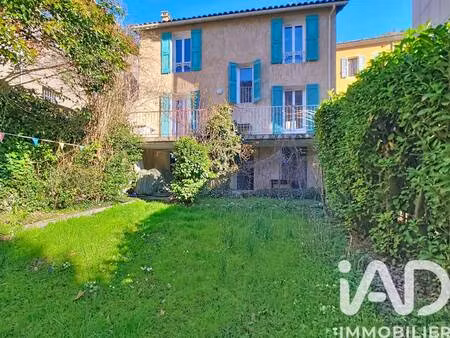 maison de ville à vendre