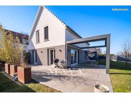 maison 5 pièces 93 m²