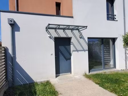 maison 6 pièces · 111 m²