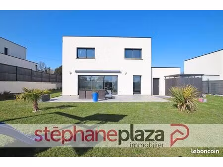 maison 6 pièces 117 m²