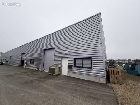 entrepôt 150 m² saint-martin-des-champs