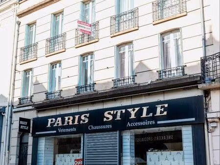 beau local commercial plein centre ville