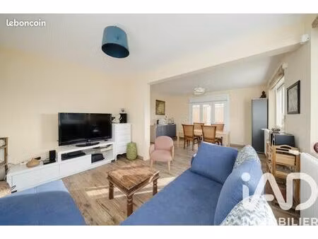 maison 8 pièces 154 m²