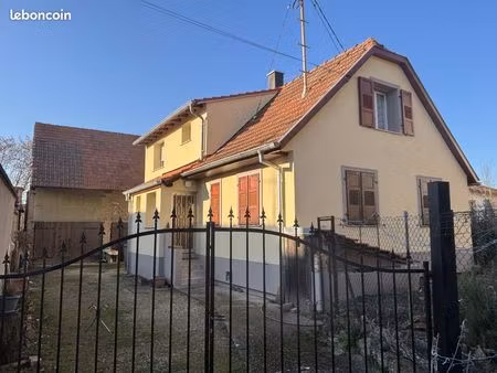 maison 5 pièces 93 m²