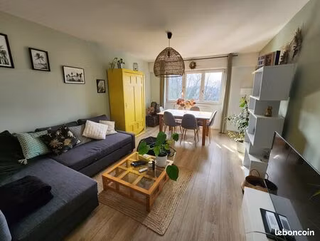 appartement – calme  lumineux avec vue sur rivière – valdoie