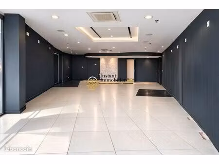 local commercial 100 m² saint martin des champs