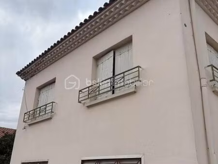 maison 11 pièces 240 m²