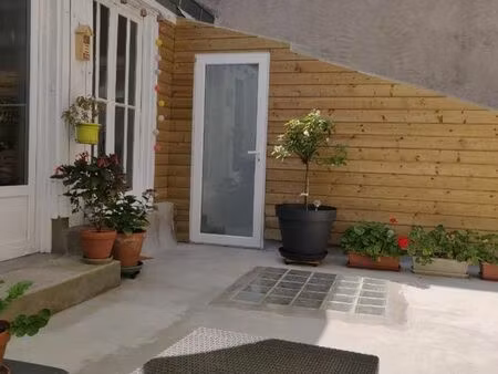 la charité centre - maison 100 m2 avec extérieur & dépendances