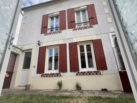 maison de ville 4 pièces 90 m²