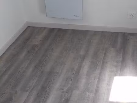 loue maison preuilly sur claise