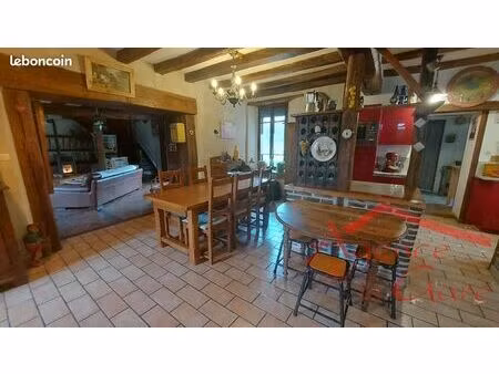 ferme 9 pièces 213 m²