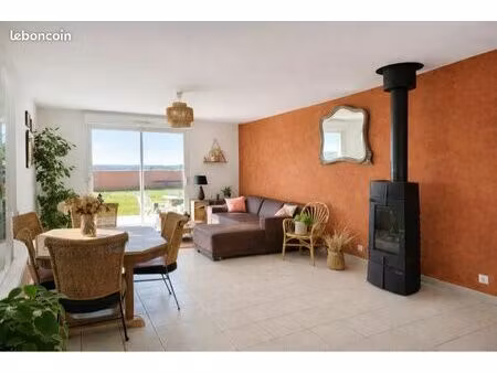 maison plain-pied 3 chambres + suite parentale – poêle à bois – garage