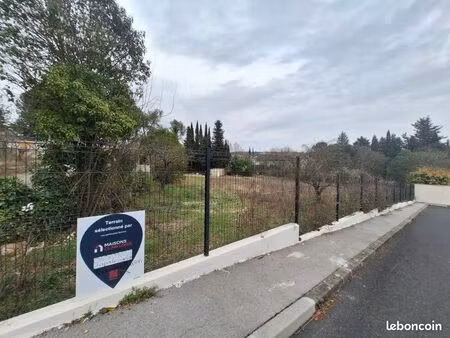 terrain 1 019 m² saint gely du fesc