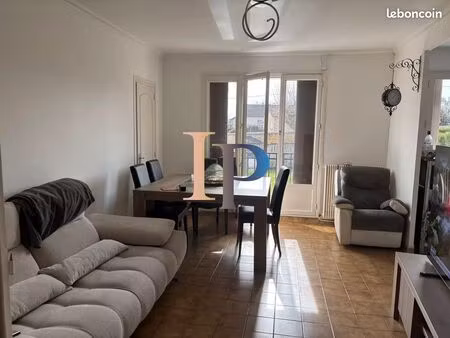 maison 5 pièces 247 m²