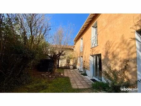 ferme 6 pièces 170 m²