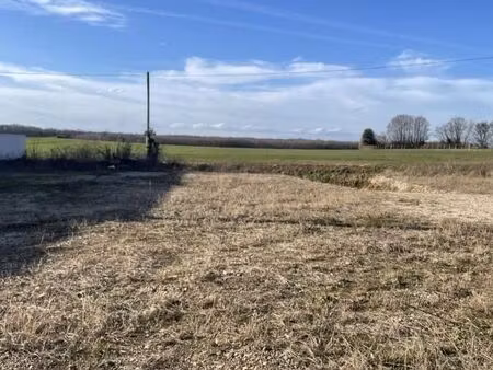 terrain 790 m² pizay