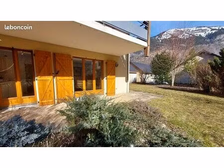 appartement 2 pièces 54 m²