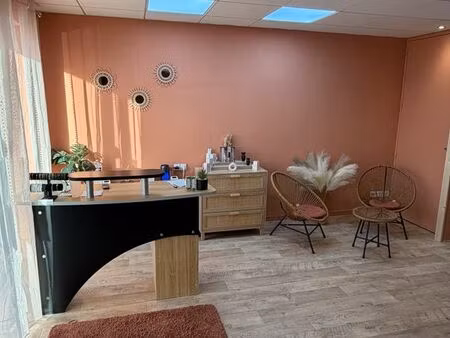 a louer – local commercial