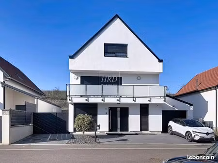 maison 6 pièces 213 m²