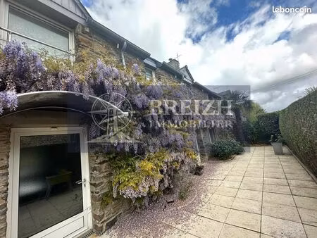 villa 6 pièces 232 m²