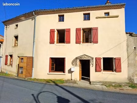 maison de village 7 pièces 126 m²