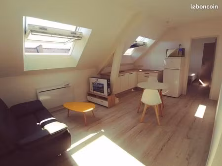 rare f2 meublé  récent  centre ville  toutes charges incluses y compris le chauffage