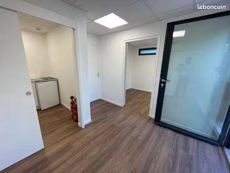 bureau 2p st avertin 550+150 toutes charges