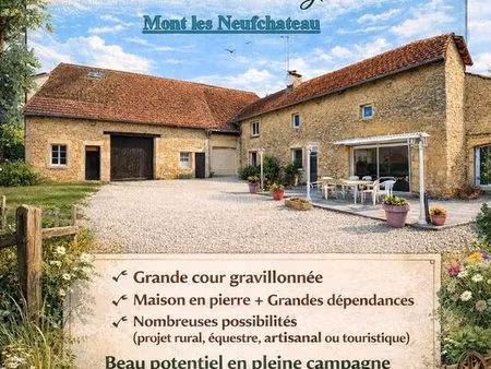 maison corps de ferme entièrement rénové et meublé