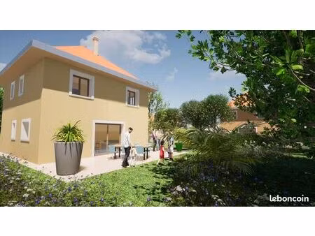 maison 4 pièces 90 m²