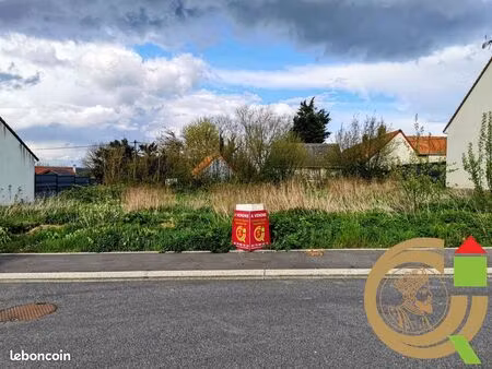 terrain 611 m² le parcq