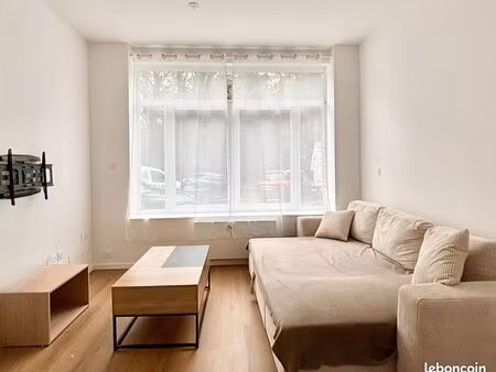 studio 1 pièce 23 m²