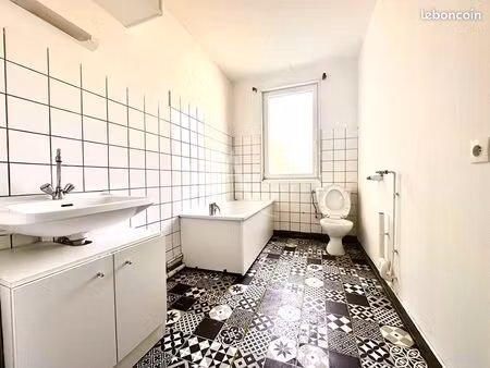 appartement 2 pièces 55 m²