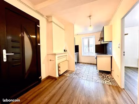 appartement 3 pièces 127 m²