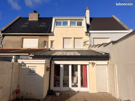 maison 4 pièces 103 m²