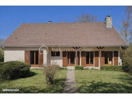 maison 7 pièces 201 m²