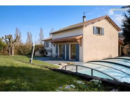 maison 5 pièces + cuisine 137m2