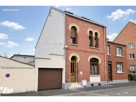 maison 7 pièces 135 m²