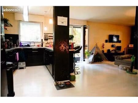 t3 de 67 m² avec parking et cave – résidence des tuileries – gare grigny centre à 5 min