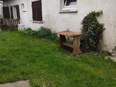 mezos t2 45m2 + jardin 25m2 520